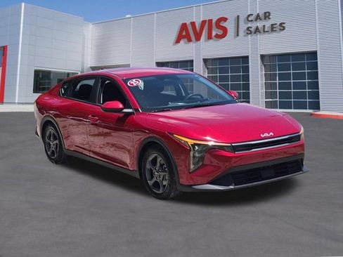 Used 2025 Kia K4 FWD image 3