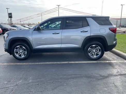 Used 2026 GMC Terrain Elevation AWD/4WD image 4