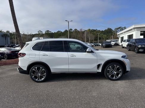 New 2026 BMW X5 xDrive40i w/ Climate Comfort Package image 4