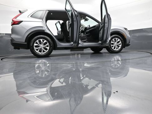 Used 2024 Honda CR-V LX image 47