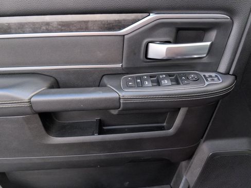 Used 2024 RAM 2500 Big Horn w/ Bed Utility Group image 11