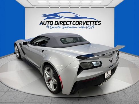 Used 2019 Chevrolet Corvette ZR1 RWD image 38