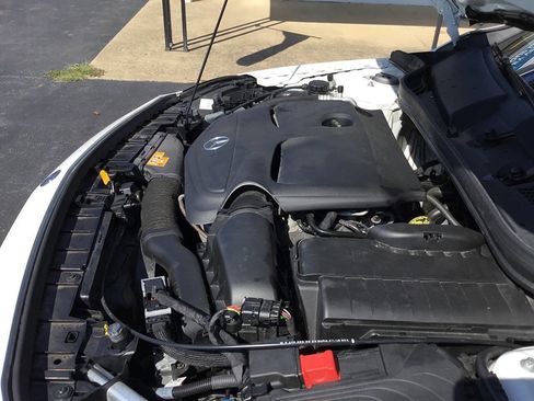 Used 2019 Mercedes-Benz GLA 250 4MATIC w/ Premium Package image 16