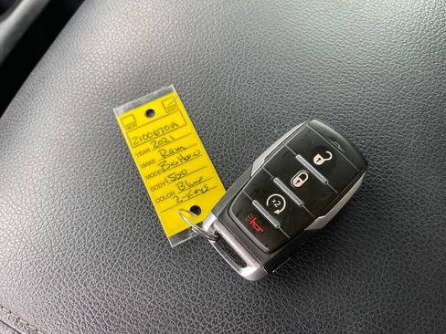 Used 2021 RAM 1500 Big Horn AWD/4WD image 4