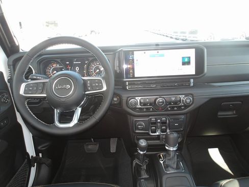 New 2025 Jeep Wrangler Sahara w/ Safety Group image 15