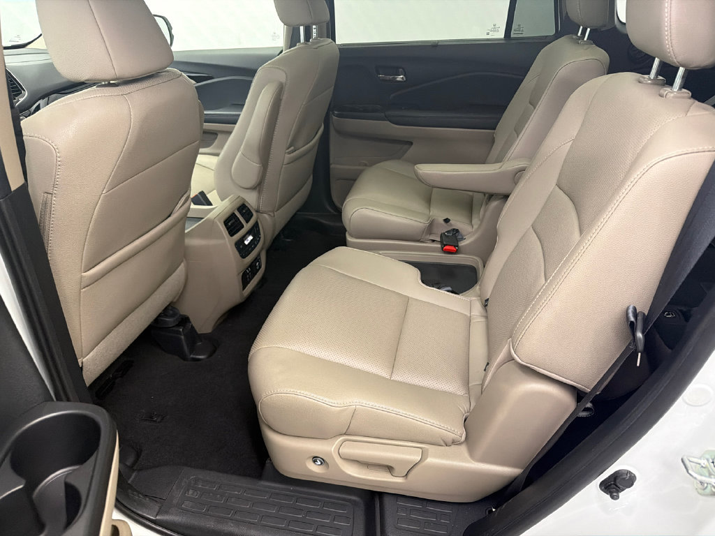 Used 2022 Honda Pilot Elite image 23