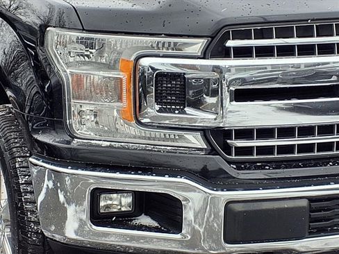 Used 2018 Ford F150 XLT w/ Equipment Group 302A Luxury image 28