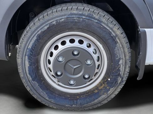 Used 2025 Mercedes-Benz Sprinter 3500 image 30