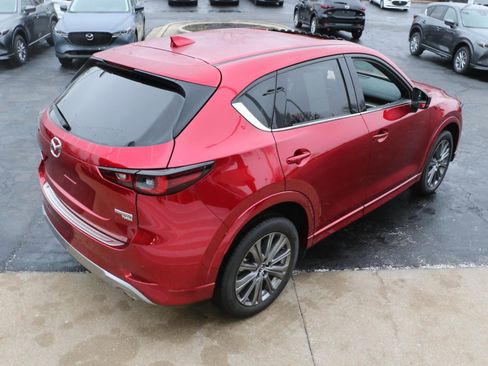 Certified 2025 MAZDA CX-5 Signature image 4