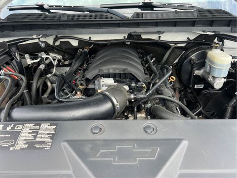 Used 2018 Chevrolet Silverado 1500 LT w/ All Star Edition AWD/4WD image 27