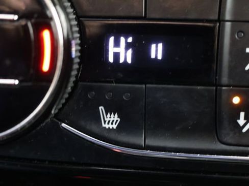 Used 2022 Buick Encore GX Essence w/ Advanced Technology Package AWD/4WD image 16