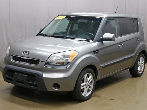 Used 2011 Kia Soul + image 15
