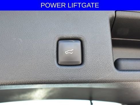 Used 2024 Ford Escape Platinum AWD/4WD image 8