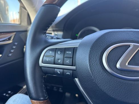 Used 2018 Lexus ES 350 image 16