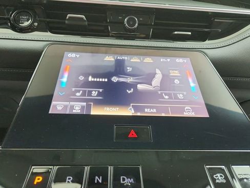Used 2025 INFINITI QX80 Sensory AWD/4WD image 35