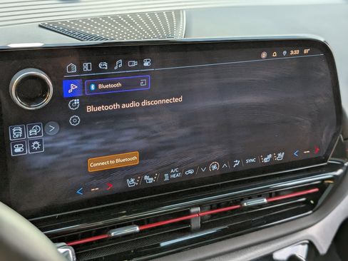 Used 2024 Chevrolet Silverado EV RST image 30