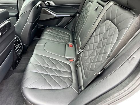 Used 2025 BMW X5 xDrive40i image 10