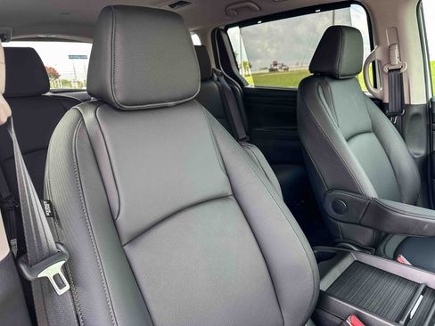 Used 2026 Honda Odyssey EX-L image 26