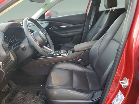 Used 2021 MAZDA CX-30 FWD 2.5 S w/ Premium Package image 17