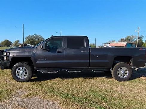 Certified 2015 Chevrolet Silverado 2500 LT w/ LT Convenience Package image 5
