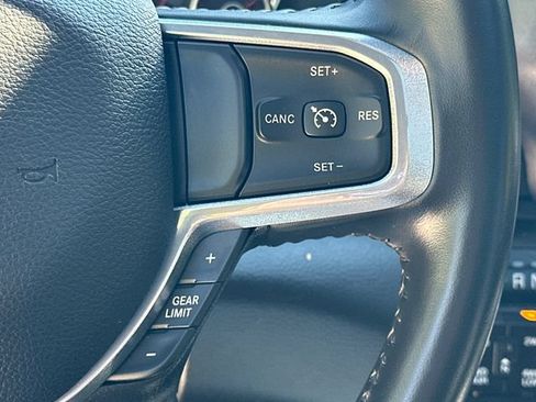 Used 2023 RAM 1500 Laramie AWD/4WD image 30