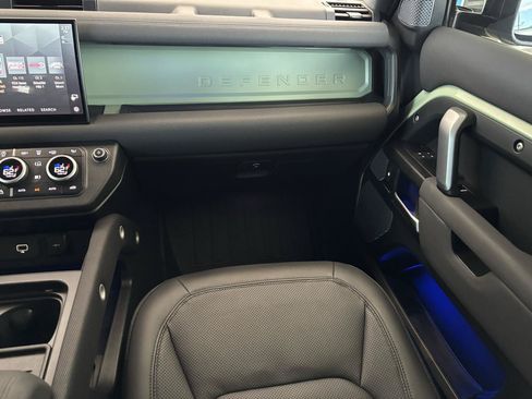 Used 2023 Land Rover Defender 110 75th Limited Edition AWD/4WD image 14