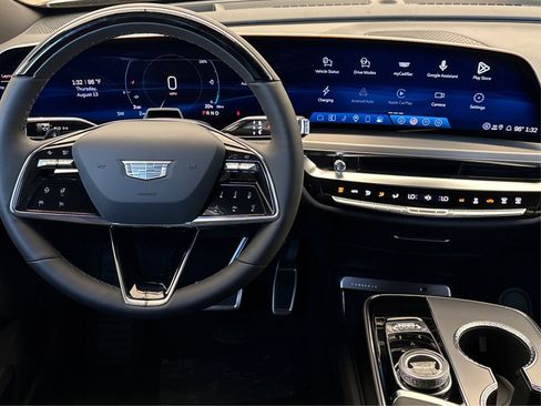 New 2027 Cadillac Lyriq Sport RWD image 16