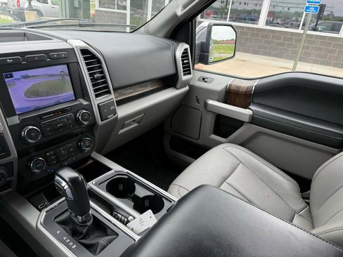 Used 2020 Ford F150 Lariat AWD/4WD image 11