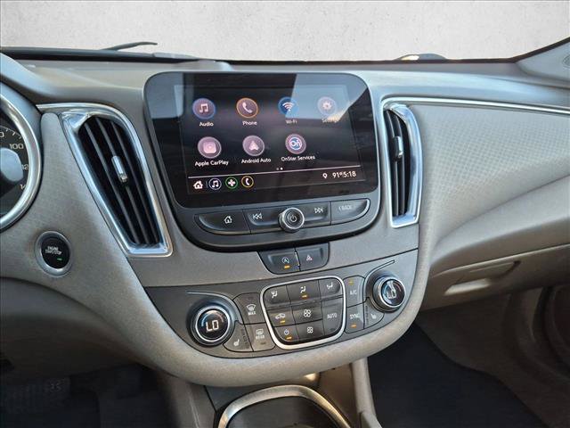 Used 2020 Chevrolet Malibu LT FWD image 14