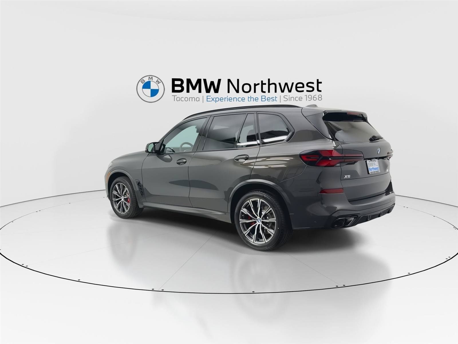 New 2026 BMW X5 M60i w/ Climate Comfort Package AWD/4WD image 12