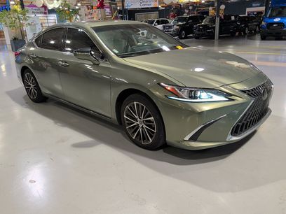 Used 2024 Lexus ES 350 w/ Premium Package