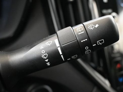 New 2026 Subaru Ascent Limited Bronze image 31