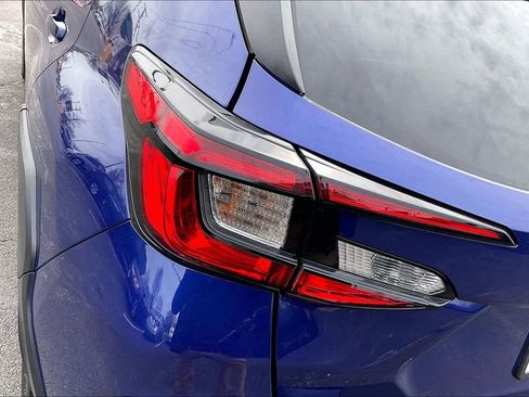 Certified 2025 Subaru Crosstrek 2.5i Limited w/ Crosstrek Mirror Package image 33