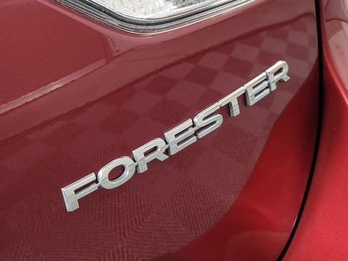 Used 2021 Subaru Forester Premium w/ Popular Package #1 AWD/4WD image 11