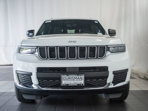 New 2026 Jeep Grand Cherokee L Laredo w/ Trailer Tow Package AWD/4WD image 2