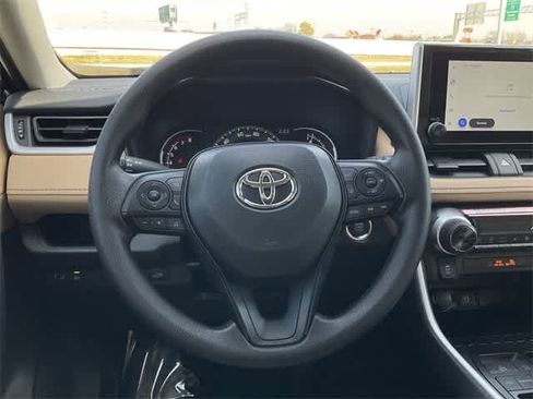 Used 2025 Toyota RAV4 XLE w/ Convenience Package image 20