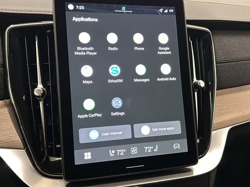 New 2026 Volvo XC90 T8 Plus w/ Protection Package Premier image 17