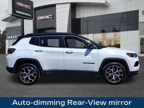 Used 2025 Jeep Compass Limited AWD/4WD image 25