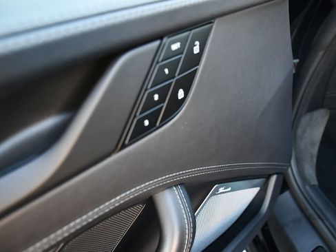 Used 2023 Porsche 911 50th Anniversary Edition image 18