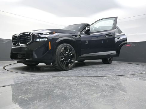 Used 2024 BMW XM image 34