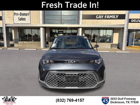 Certified 2025 Kia Soul LX image 2