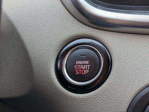 Used 2017 Kia Sorento EX w/ EX Premium Package image 33