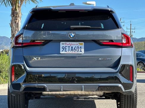 Used 2023 BMW X1 xDrive28i w/ Premium Package image 4
