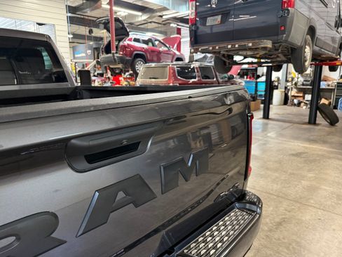 Used 2025 RAM 2500 Big Horn AWD/4WD image 31