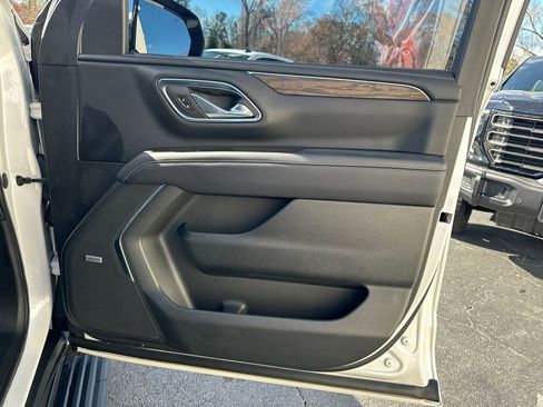 Used 2023 Chevrolet Tahoe Premier w/ Premium Package 2 image 15