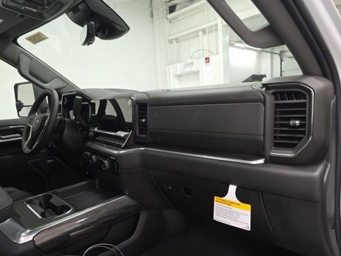 New 2026 Chevrolet Silverado 3500 LTZ w/ LTZ Plus Package image 27