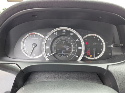Used 2017 Honda Accord LX image 22