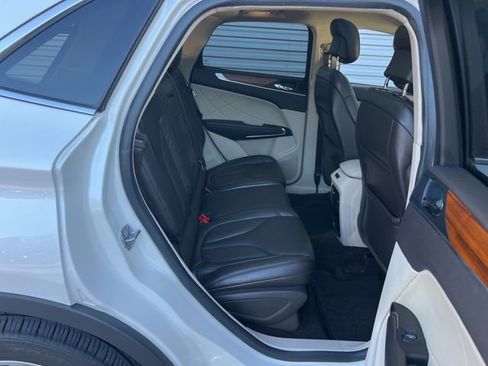 Used 2019 Lincoln MKC Select w/ Select Plus Package image 34