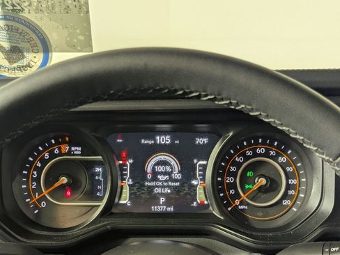 Used 2026 Jeep Gladiator Mojave AWD/4WD image 19