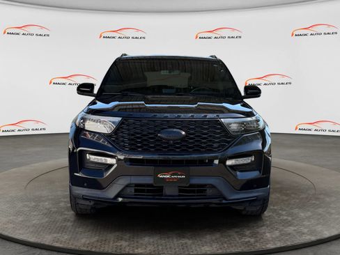 Used 2020 Ford Explorer ST w/ ST Street Pack AWD/4WD image 2